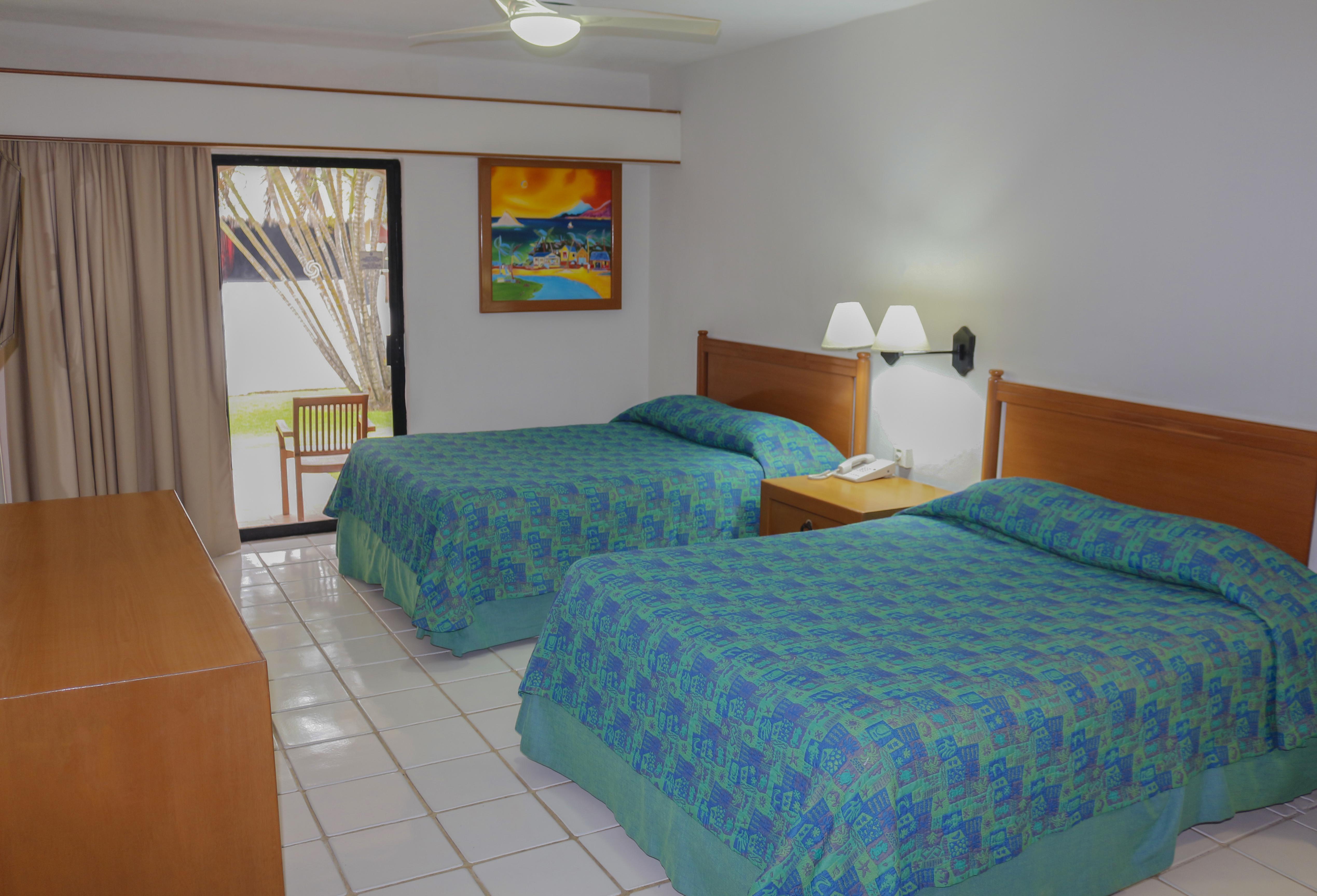 พลาซา เปลิกาโนส คลับ บีช รีสอร์ต Hotel ปูแอร์โตบาญาร์ตา ภายนอก รูปภาพ