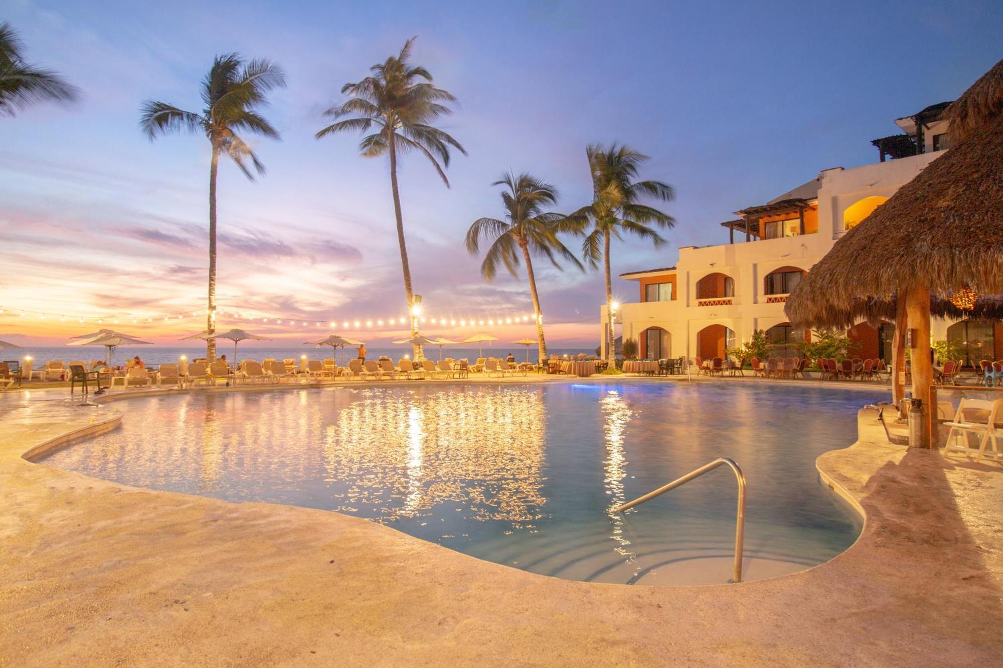 พลาซา เปลิกาโนส คลับ บีช รีสอร์ต Hotel ปูแอร์โตบาญาร์ตา ภายนอก รูปภาพ